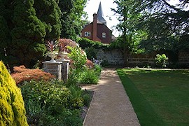Gardening services in West Sussex